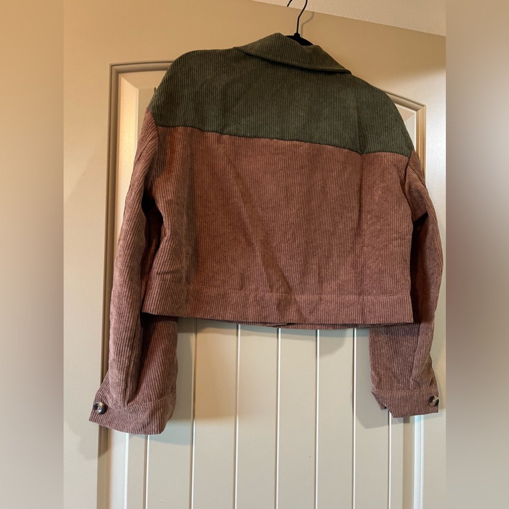 Cropped Jacket - Picture 3 of 3